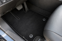 Toyota Rav 4 2019–2025 Tekstila paklājiņi Classic (Melni) foto 1