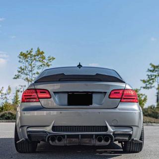 PSM-Style V1 spoileris (E90, oglekļa šķiedra) BMW 3. sērija E90/E91 2005–2011 foto 4