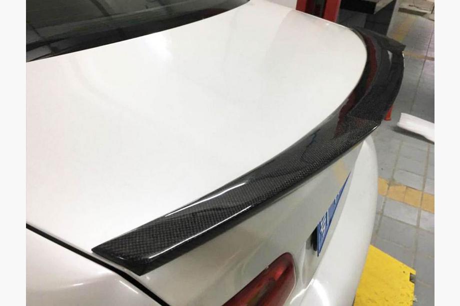 BMW 3. sērija E92/E93 2006–2013 M4-Style V2 spoilers (E92, oglekļa šķiedra) Foto 3