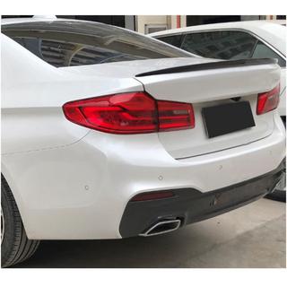 Spoileris V3 (G30/F90, oglekļa šķiedra) foto 3