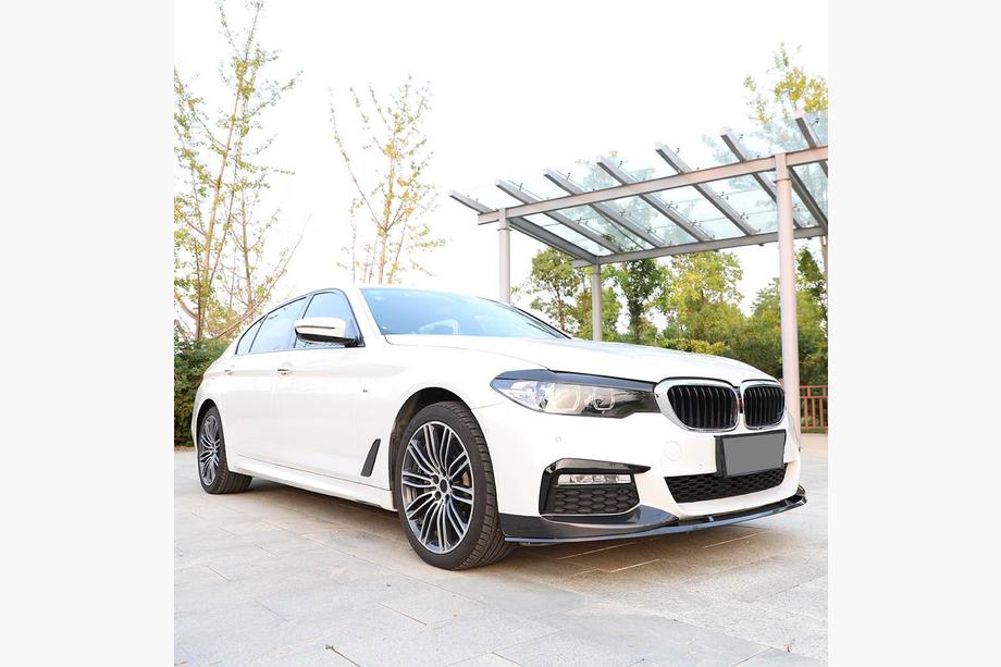 BMW 5. sērija G30/G31 2017–2023 Priekšējā bampera lūpa Lip V6 (M-Sport 2017-2020, karbons) Foto 3