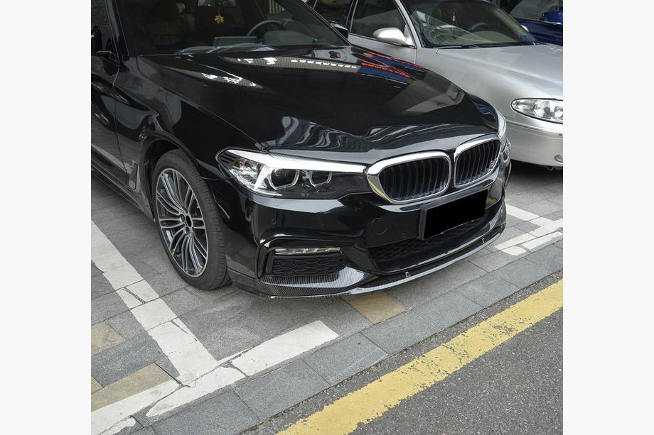 BMW 5. sērija G30/G31 2017–2023 Priekšējā bampera lūpa Lip V6 (M-Sport 2017-2020, karbons) Foto 6