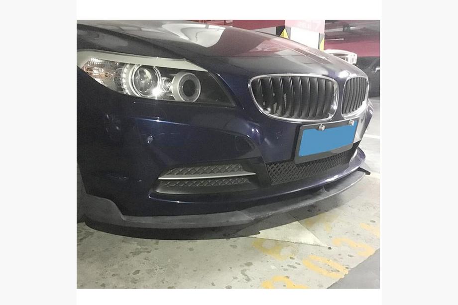 BMW Z4 (E89) 2009–2016 Priekšējā bampera lūpas uzlika Lip (2009-2013, oglekļa šķiedra) Foto 2