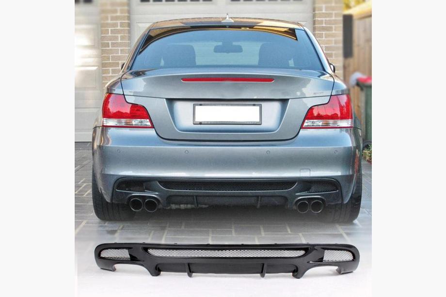 BMW 1. sērija E81/E82/E87/E88 2004–2011 Aizmugurējā bampera difuzors V2 (E82/E88 M-Sport, oglekļa šķiedra) Image