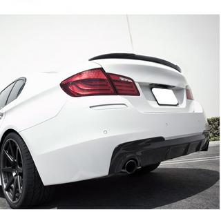 Aizmugurējā bampera difuzors V5 (F10 M-Sport, oglekļa šķiedra) BMW 5. sērija F10/F11 2010–2016 foto 2