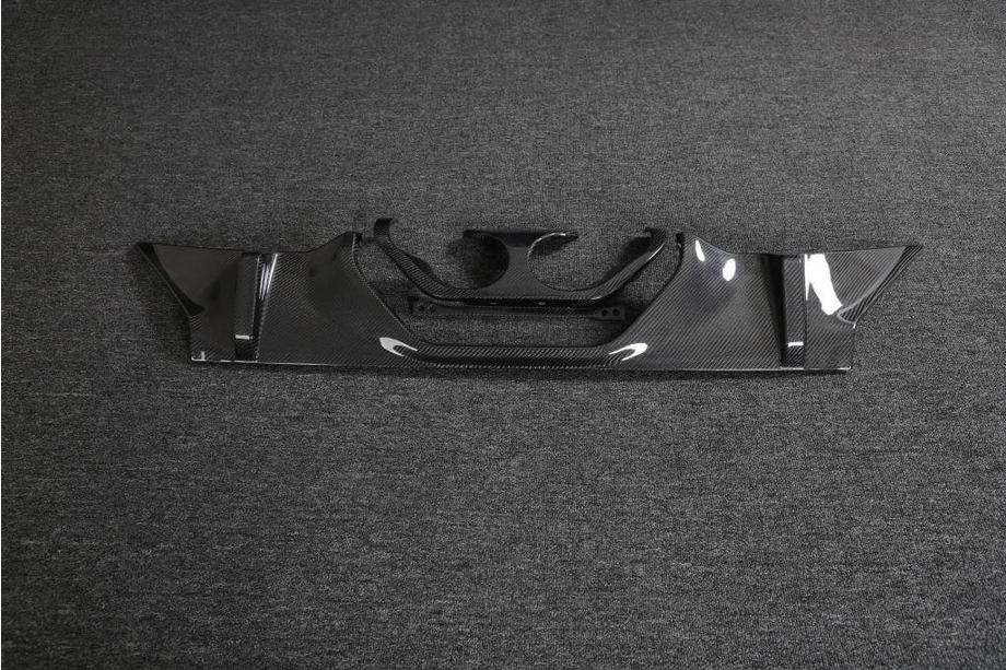 BMW 2. sērija G42 2021– Aizmugurējā bampera difuzors V1 (G87, karbons) Foto 2