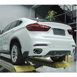 Aizmugurējā bampera difuzors V1 (M-Sport, oglekļa šķiedra) foto 4