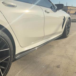 Sliekšņu uzlikas V1 (G16 M-Sport/F93 M8, oglekļa šķiedra) BMW 8. sērija G14/G15/G16 2018– foto 4