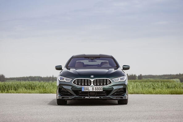 Alpina B8 Gran Coupe četrdurvju sporta kupejas apskats