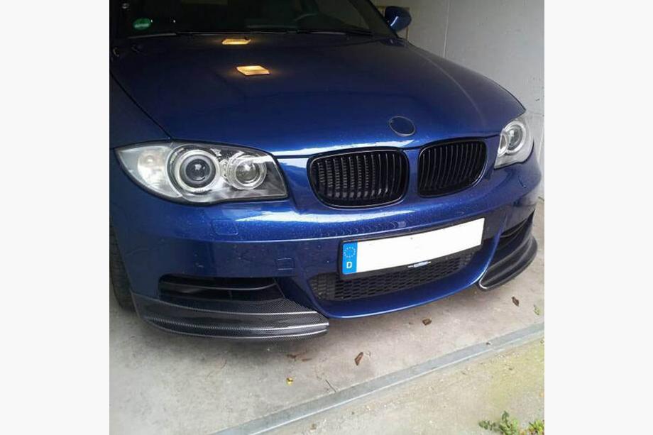 BMW 1. sērija E81/E82/E87/E88 2004–2011 Priekšējā bampera flapi Flap (E82/E88 M-Sport, oglekļa šķiedra) Foto 2
