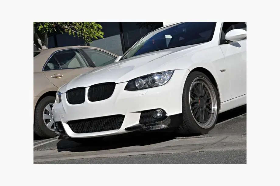 BMW 3. sērija E92/E93 2006–2013 Flap uzlikas priekšējam bamperim (M-Sport 2006-2009, oglekļa šķiedra) Foto 3