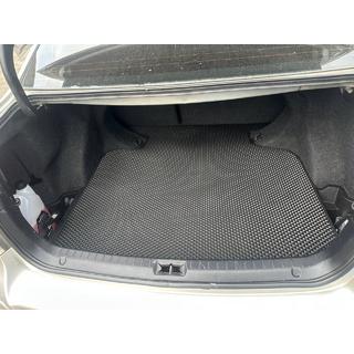 Bagāžnieka paklājiņš (SD, melns) Toyota Avensis 2003–2009 foto 3