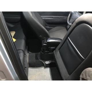 Elkoņbalsts (krūžu turētājā) Hyundai Accent 2006–2010 foto 4