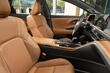 Toyota Crown Signia hibrīdā krosovera apskats foto 6