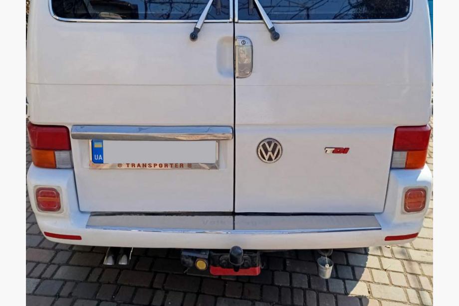 Volkswagen T4 Transporter 1990–2003 Aizmugures TDI uzraksts Kā oriģināls, visi burti hromēti Foto 6