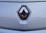 Renault Megane II 2004–2009 Priekšējā emblēma (128 mm x 105 mm, Turcija) foto 2