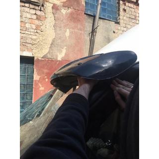 Vējstikla vizieris (melns spīdīgs, 5 mm) foto 3