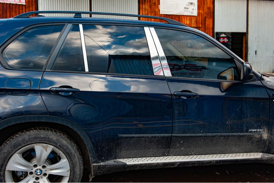 BMW X5 E70 2007–2013 Durvju statņu moldingi (nerūsējošais tērauds) Image