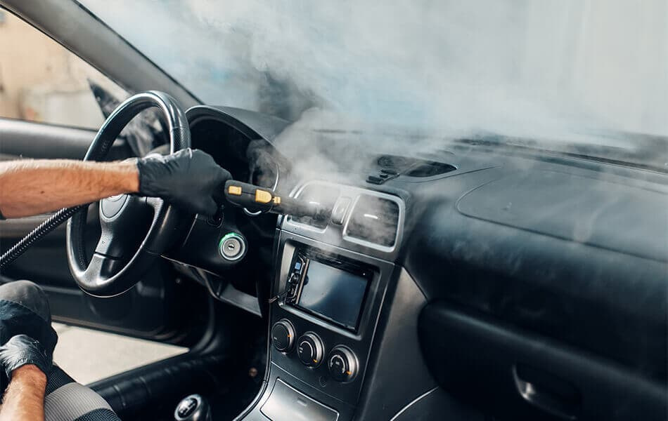Vai jādezinficē auto salons? Par un pret