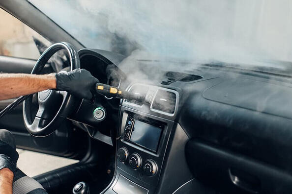 Vai jādezinficē auto salons? Par un pret