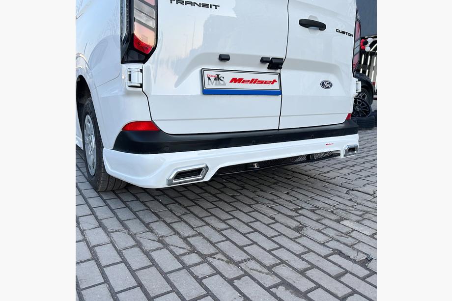 Ford Custom 2023– Aizmugurējā bampera uzlika (krāsošanai) Image