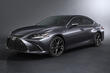 Lexus ES: biznesa klases sedana apskats foto 4