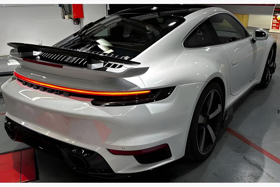 Porsche 911 (992) 2018– Virsbūves bodykit komplekts Turbo S Foto 2