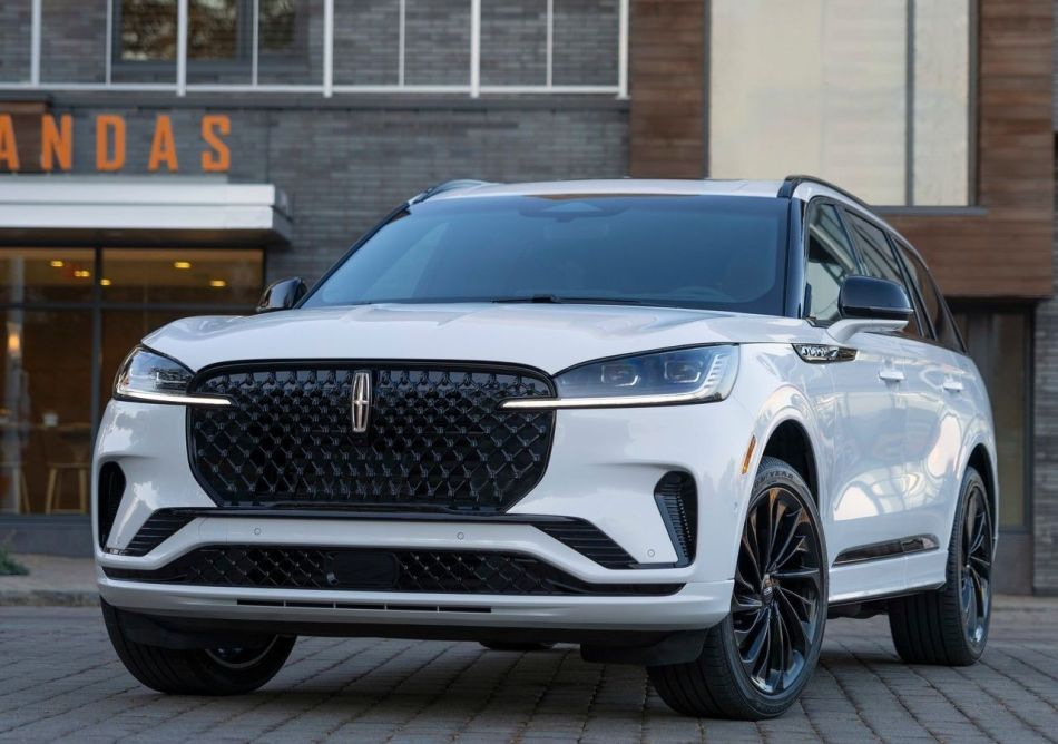 Atjauninātais Lincoln Aviator: specifikācijas, komplektācijas un dizains