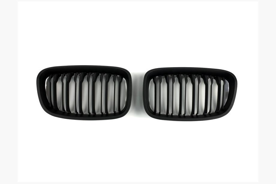 BMW 1. sērija F20/F21 2011–2019 BMW nieru restes M-Look (2011-2014, matēti melnas) Foto 2
