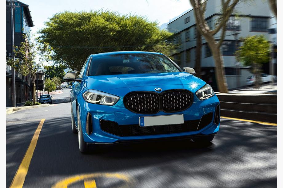 BMW 1. sērija F40 2019–2024 Nieru reste Diamond Silver (1 gab.) Image