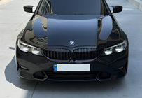 BMW 3. sērija G20/G21 2018– Nieru restes 1 Bar (2018-2022, spīdīgi melnas) Ar vietu kamerai foto 1