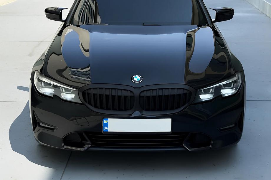 BMW 3. sērija G20/G21 2018– Nieru reste 1 Bar (2018-2022, matēti melna) Image