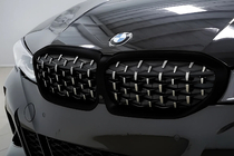 BMW 3. sērija G20/G21 2018– Diamond Silver nieru režģi (2018-2022, melna apmale) foto 1