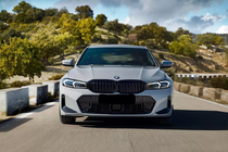 BMW 3. sērija G20/G21 2018– Nieru reste 1 Bar (2022+, spīdīgi melna) foto 1