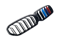BMW 5. sērija G30/G31 2017–2023 Nieru restes M-Look V1 (2021+, M-Color) foto 3