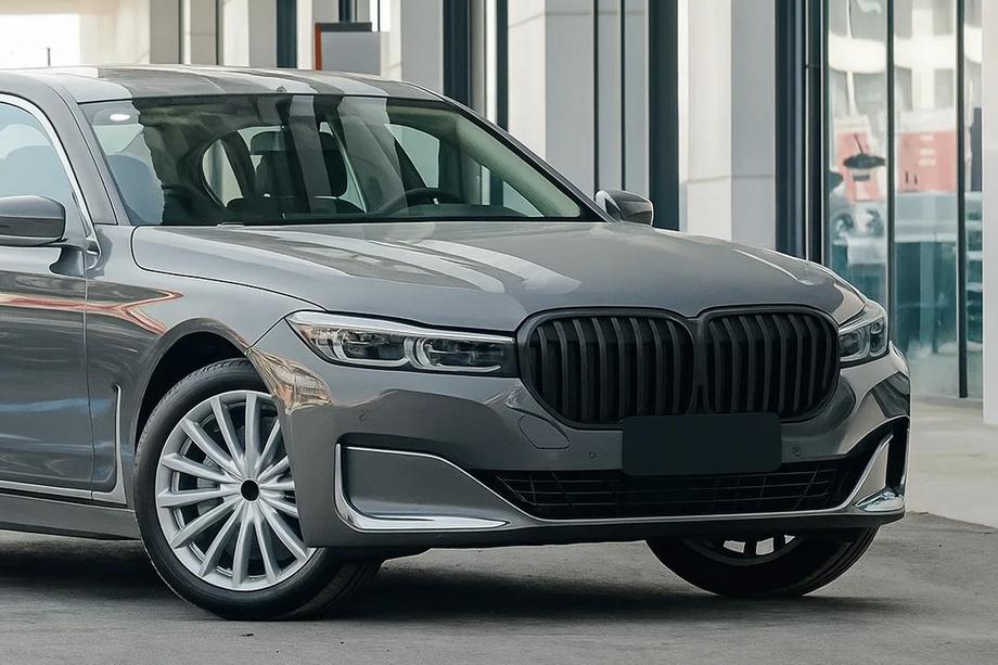 BMW 7. sērija G11/G12 2015–2022 Nieru reste 1 Bar (2019-2022, matēti melna) Image