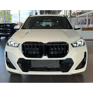 "Nieru" reste 1 Bar (spīdīgi melna) BMW X1/iX1 (U11) 2022– foto 1