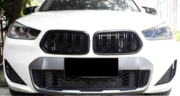 BMW X2 F39 2018–2023 Nieres restes M-Look (spīdīgi melnas) foto 1