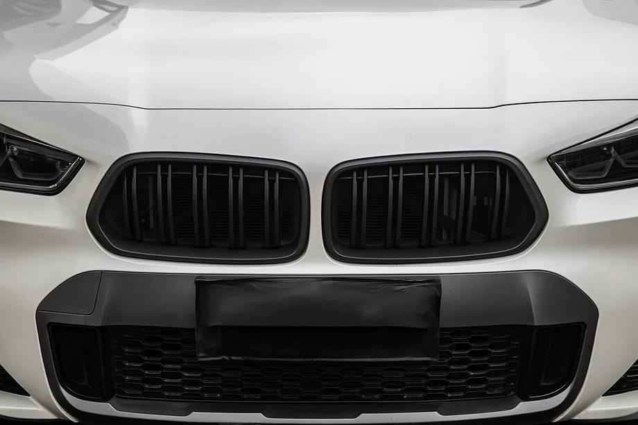 BMW X2 F39 2018–2023 M-Look nieru restes (matēti melna) Image