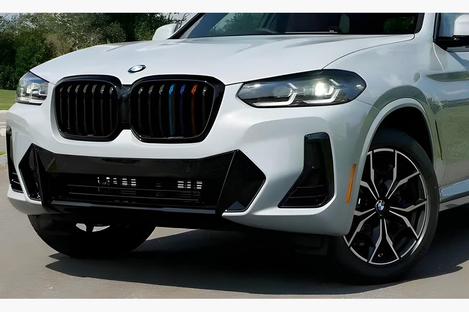 BMW X3 G01 2018– Nieru reste 1 Bar (2021+, M-Color) Image