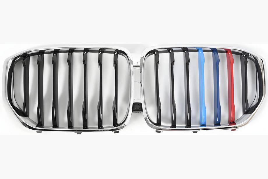 BMW X5 G05 2019–2026 Nierīšu reste 1 Bar (2019-2022, M-Color ar hroma apmali) Foto 2