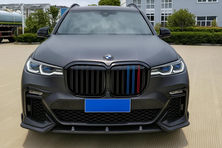 BMW X7 G07 2019– Nieru restes M-Look (2019-2022, M-Color) Image