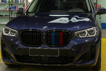 BMW X3 G01 2018– Nieru reste M-Look (G08i, M-Color) foto 1