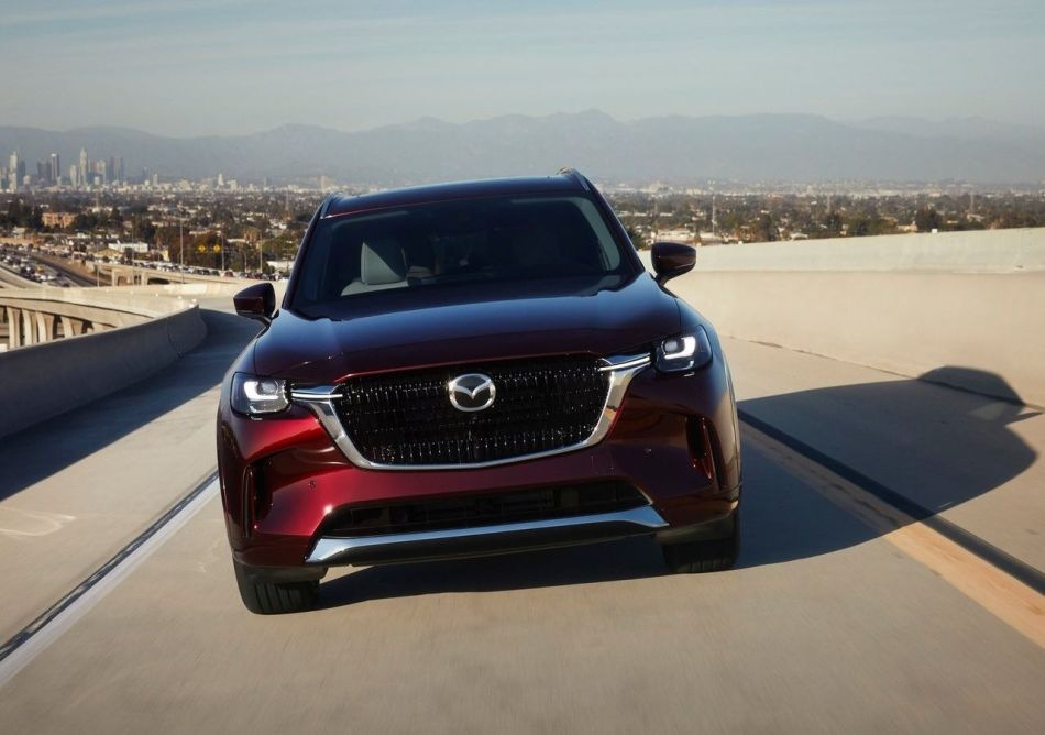 Mazda CX-90 trīs rindu krosovera apskats
