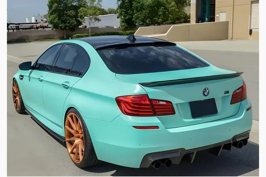 BMW 5. sērija F10/F11 2010–2016 M4-Style V2 bagāžnieka vāka spoileris (F10, melns spīdīgs) Image