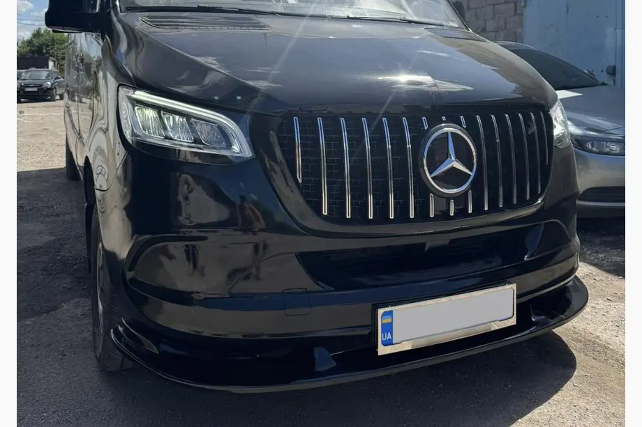 Mercedes Sprinter W907/W910 2018– Priekšējā emblēma (OEM) Foto 5
