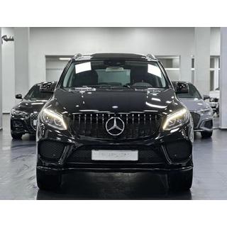 Priekšējais radiātora režģis GT Panamericana Black (GLE) foto 1