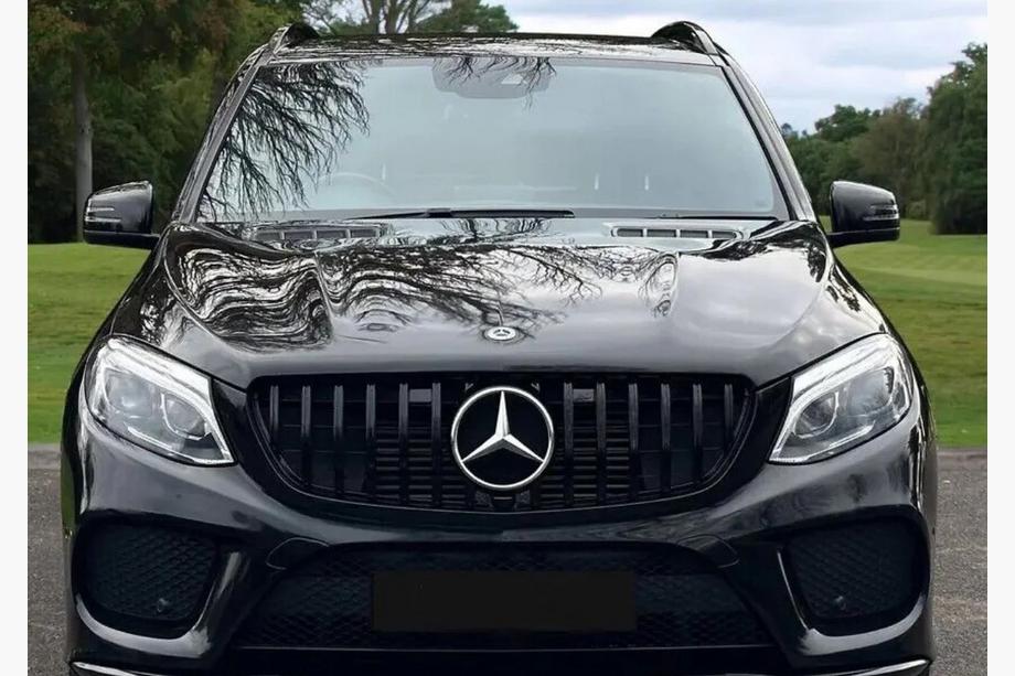 Mercedes GLE kupeja C292 2015–2019 Tūninga radiatora reste (GT Panamericana Black) Image