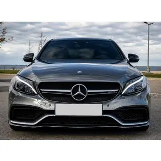 Priekšējais bamperis komplektā (AMG C63-designs 2014-2018)