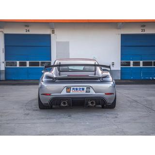 GT4 RS spoileris foto 1